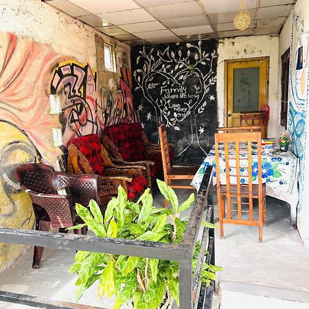 Sandaru Surffing Inn Weligama Exterior foto