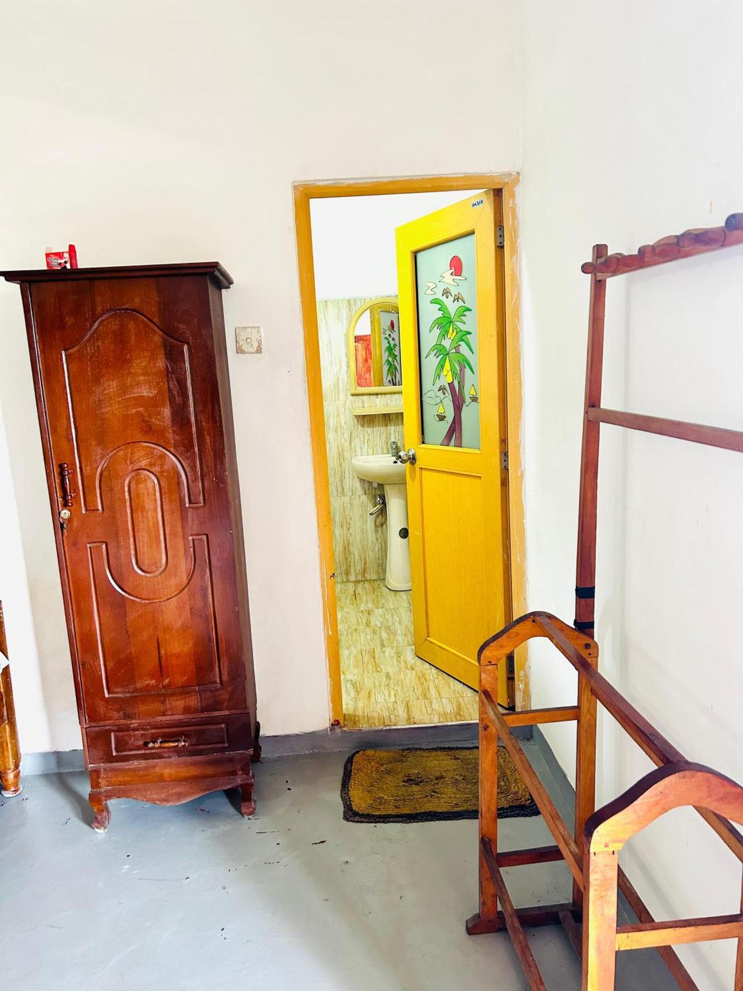 Sandaru Surffing Inn Weligama Habitación foto