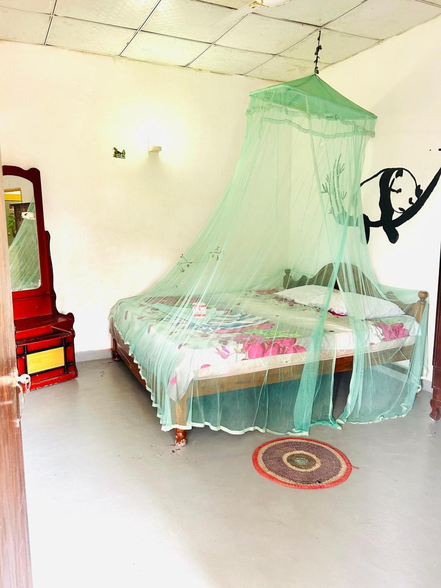 Sandaru Surffing Inn Weligama Habitación foto
